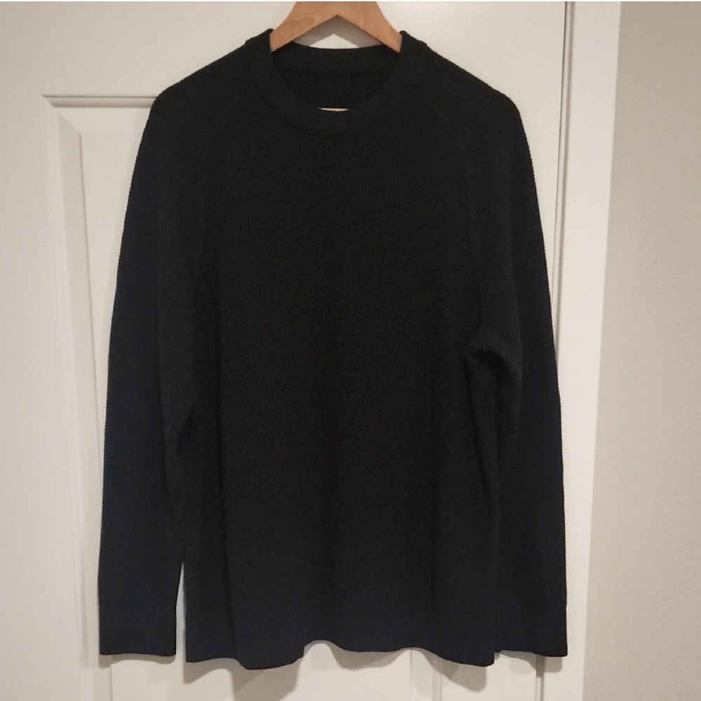 Textured Knit Crewneck Sweater